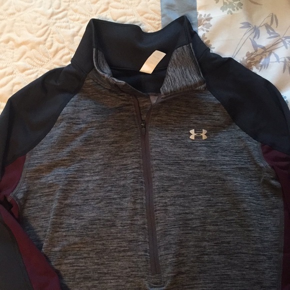 ▫️Under Armour Cold Gear Track Jacket - Picture 4 of 8